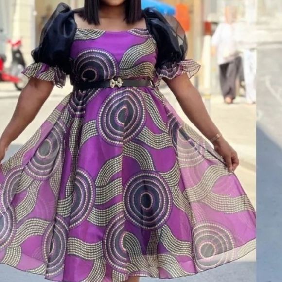 S009: NWT Fuchsia/Black/Creme Print Midi Dress - Picture 2 of 3